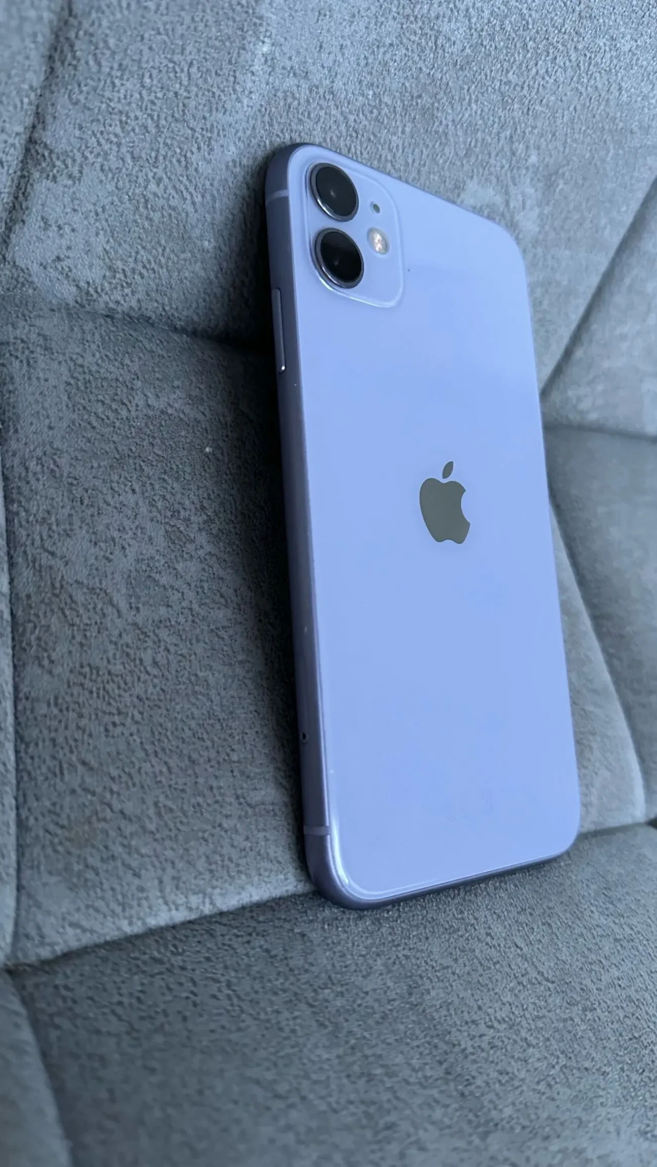 iPhone 11 128 GB lilac 5