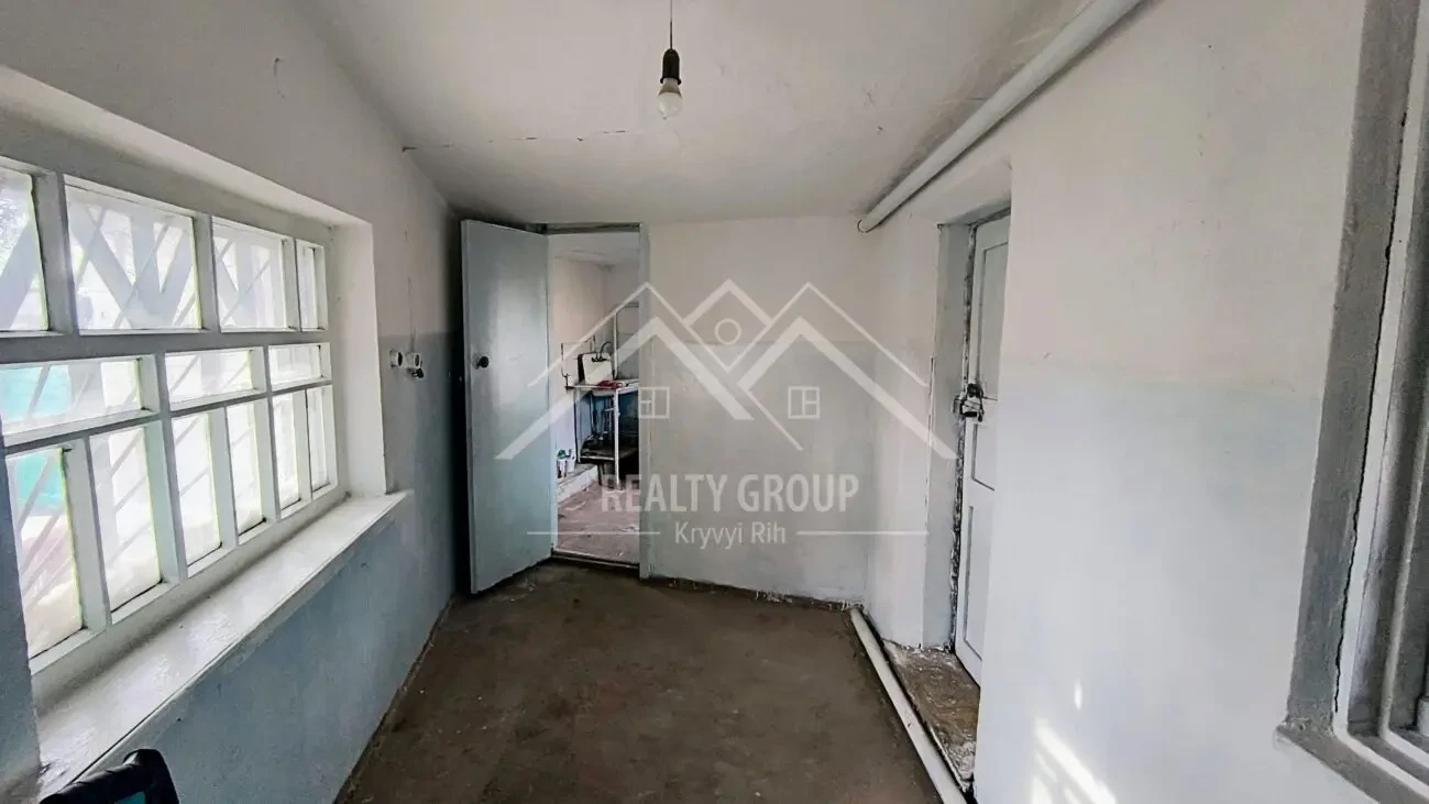 ПРОДАМ будинок з ГАРАЖЕМ на Розвилці 9