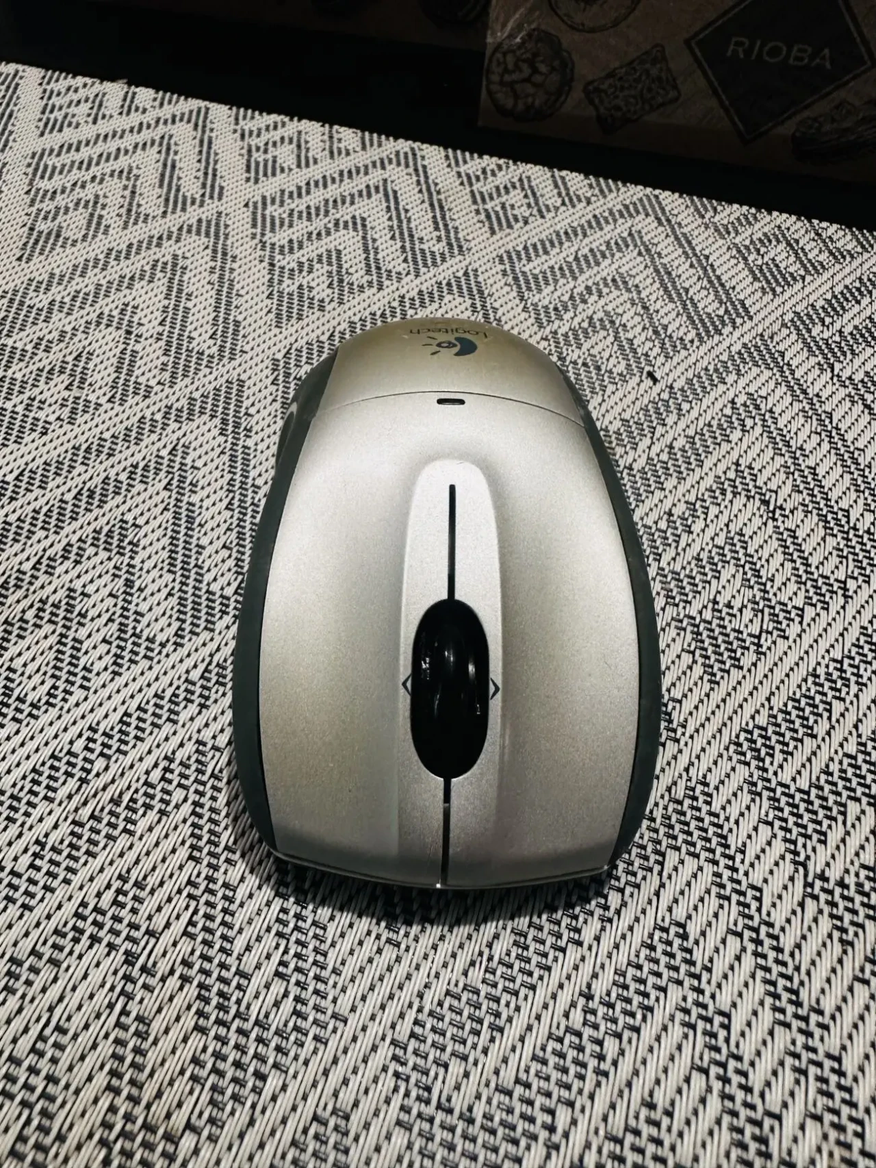 Logitech Wireless Mouse M305 4