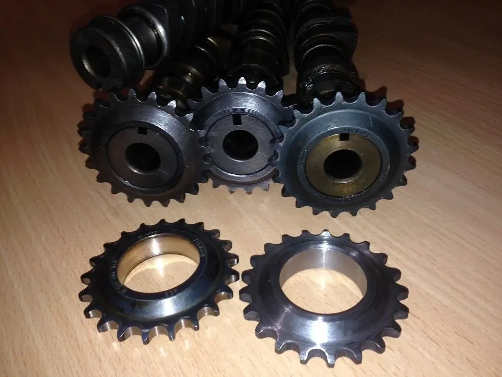 Оригінальний розподільний вал  Skoda SuperB 1.8T  2007р. 2