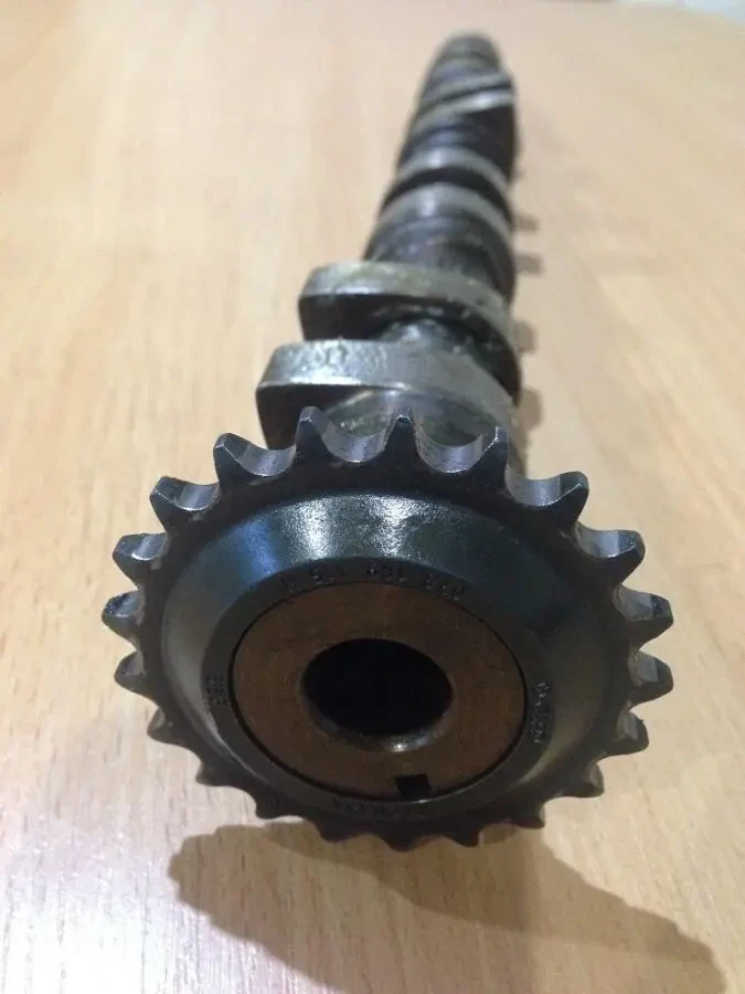 Оригінальний розподільний вал  Skoda SuperB 1.8T  2007р. 6