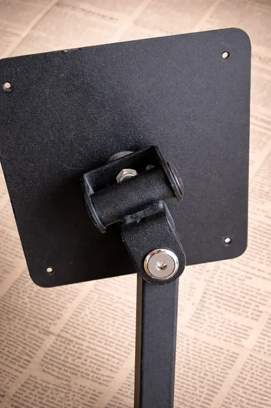 Кронштейн. Тримач для монітору... 3