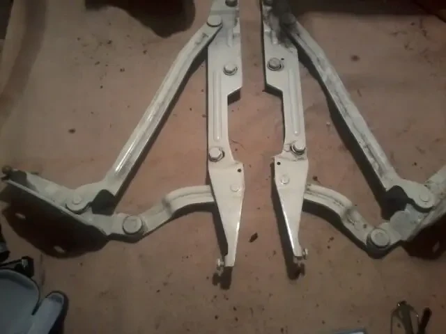 Петля кришки багажника ліва, права (пара) Audi 100с4 3