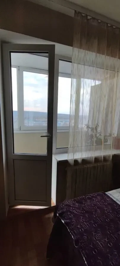 Продам однокімнатна квартира 4