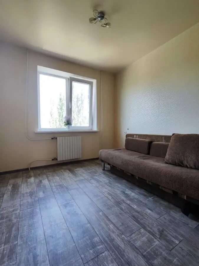 продам 3 комнатную квартиру Победа 6