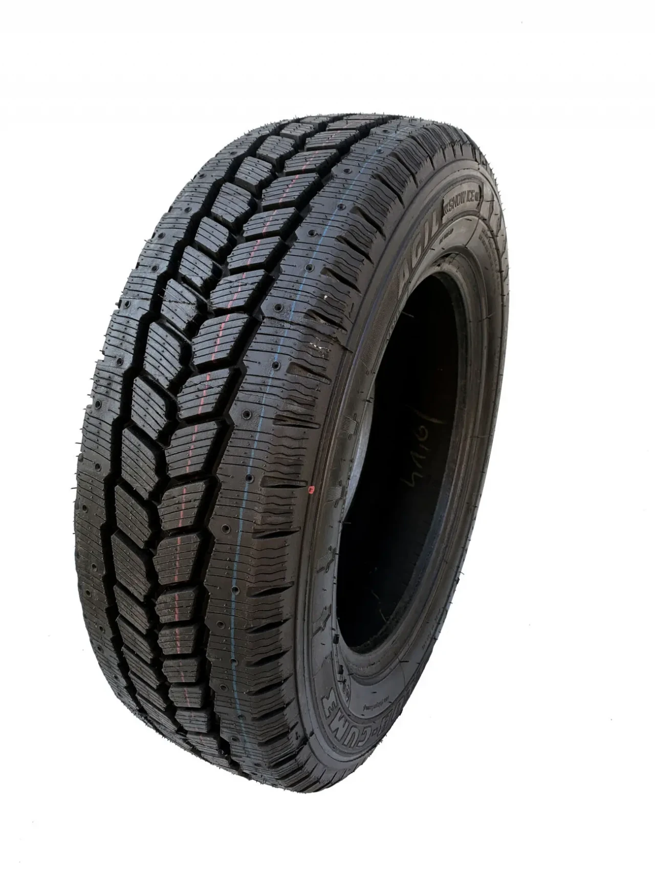 Шини зимові 215/65 R16C резина зимова 109/107R AGIS-SNOW GAL-GUM 4