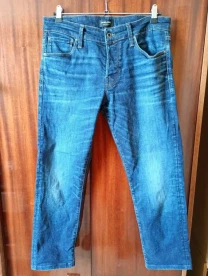 Мужские синие джинсы Jack  Jones - 4 Dvd диска в подарок.