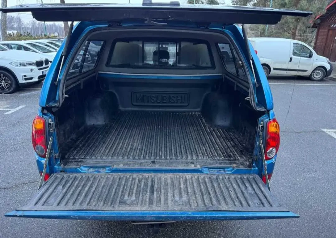 Mitsubishi L200 2,5 Diesel 7