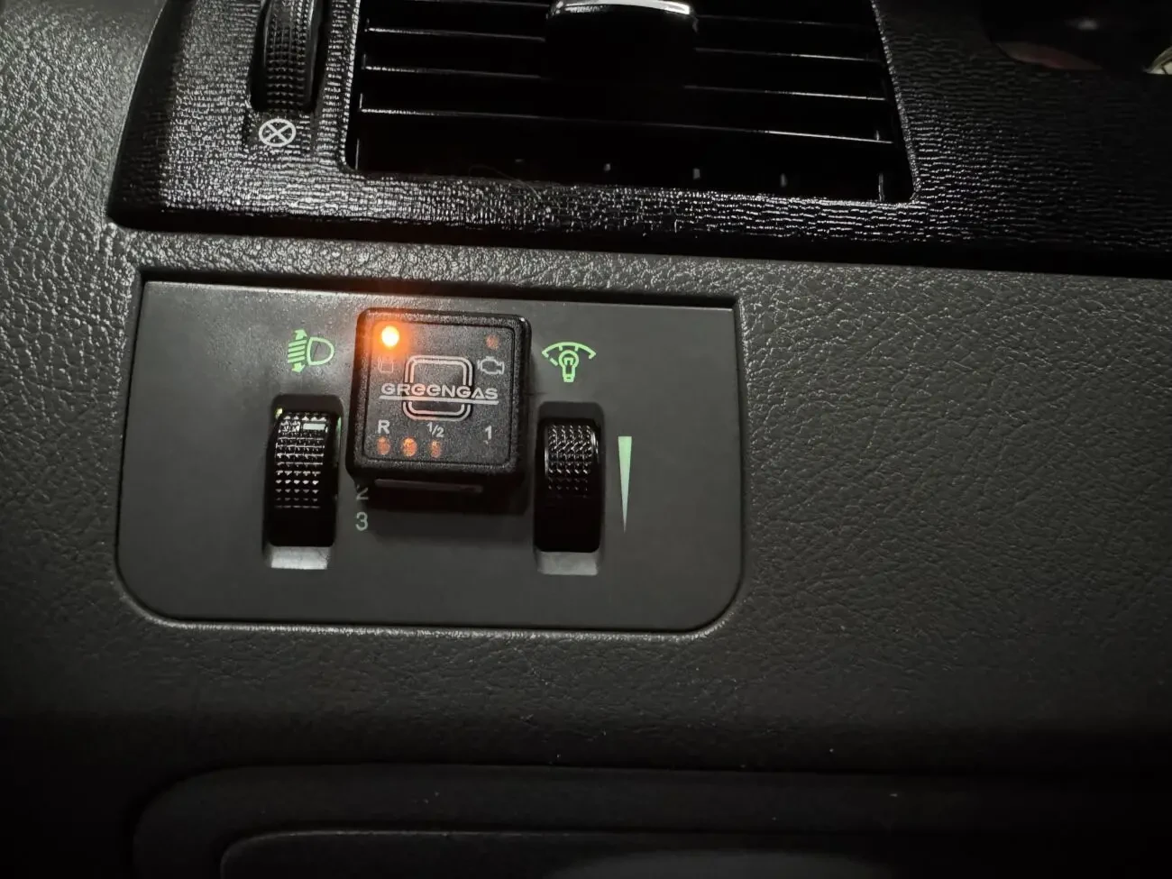 Chevrolet Lacetti Sedan 1.6i 16V 5МКПП 2006 р.в. (109 к.с.) 9