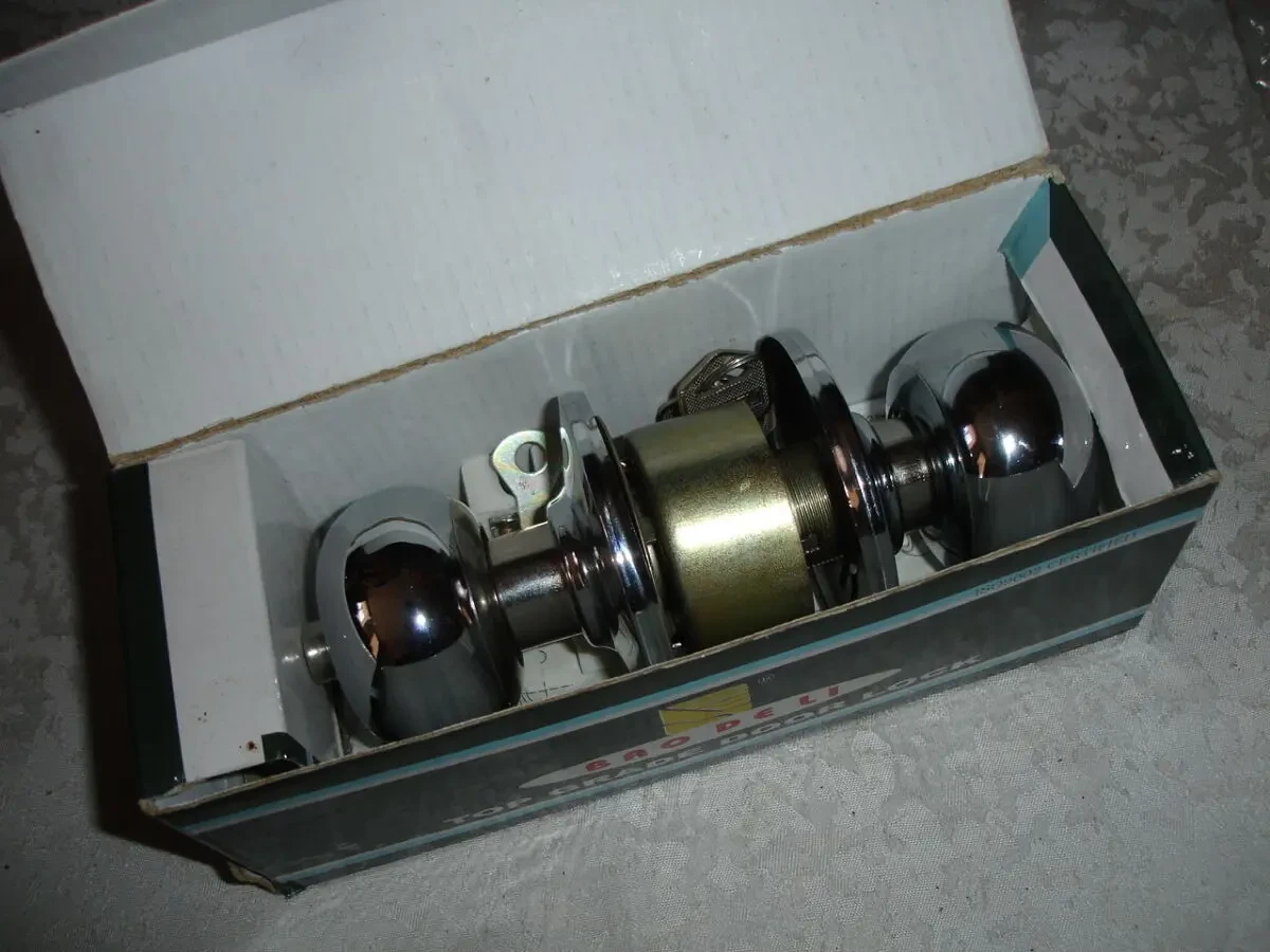 ЗАМОК/ручка дверна/ЗАСУВКА/кноб BAODELI. НОВИЙ.  Модель 5791 Р/С РЕТРО 7