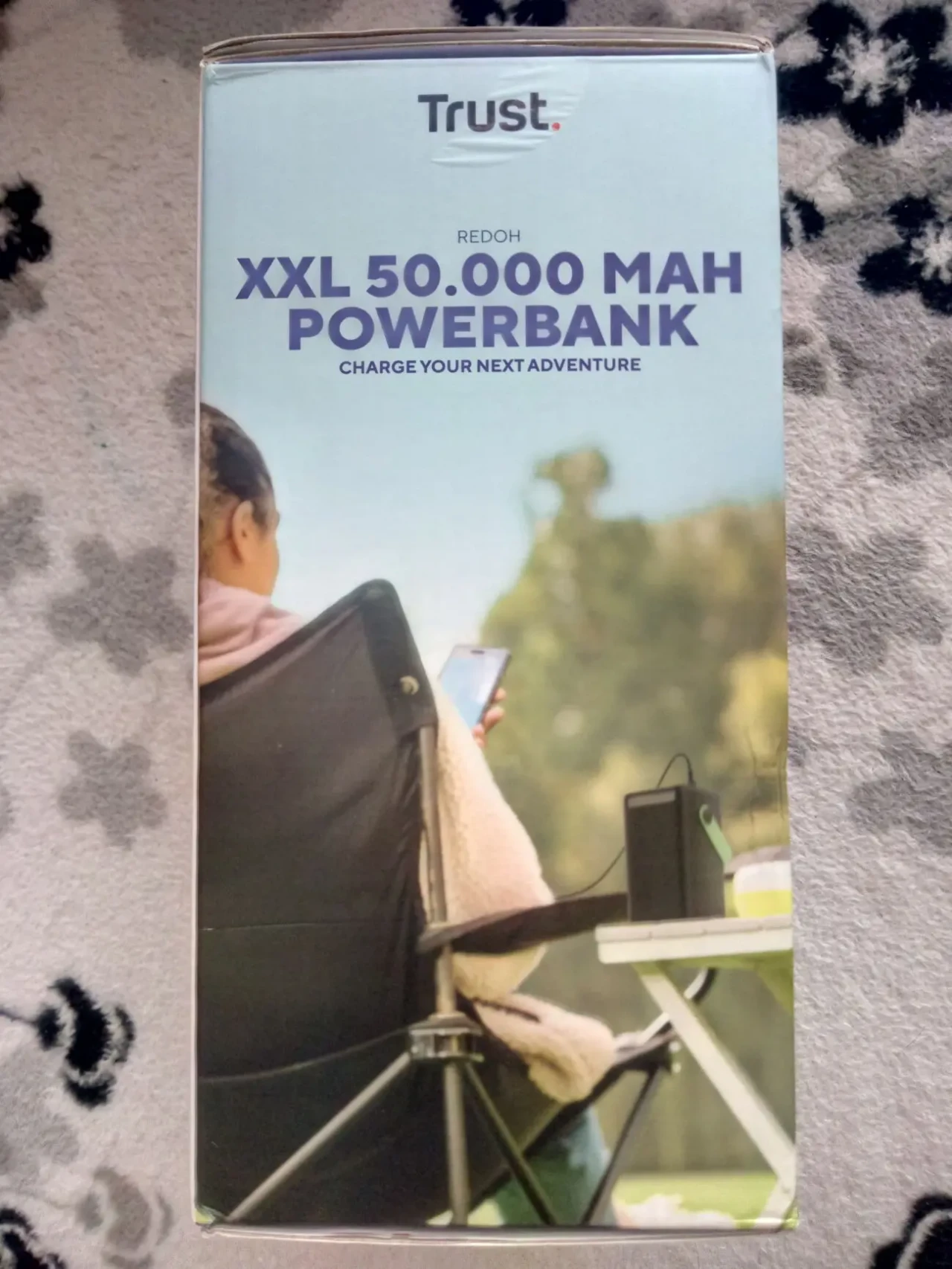 Новая батарея trust 50000 mah , оригинал повербанк li-ion аккумулято 4