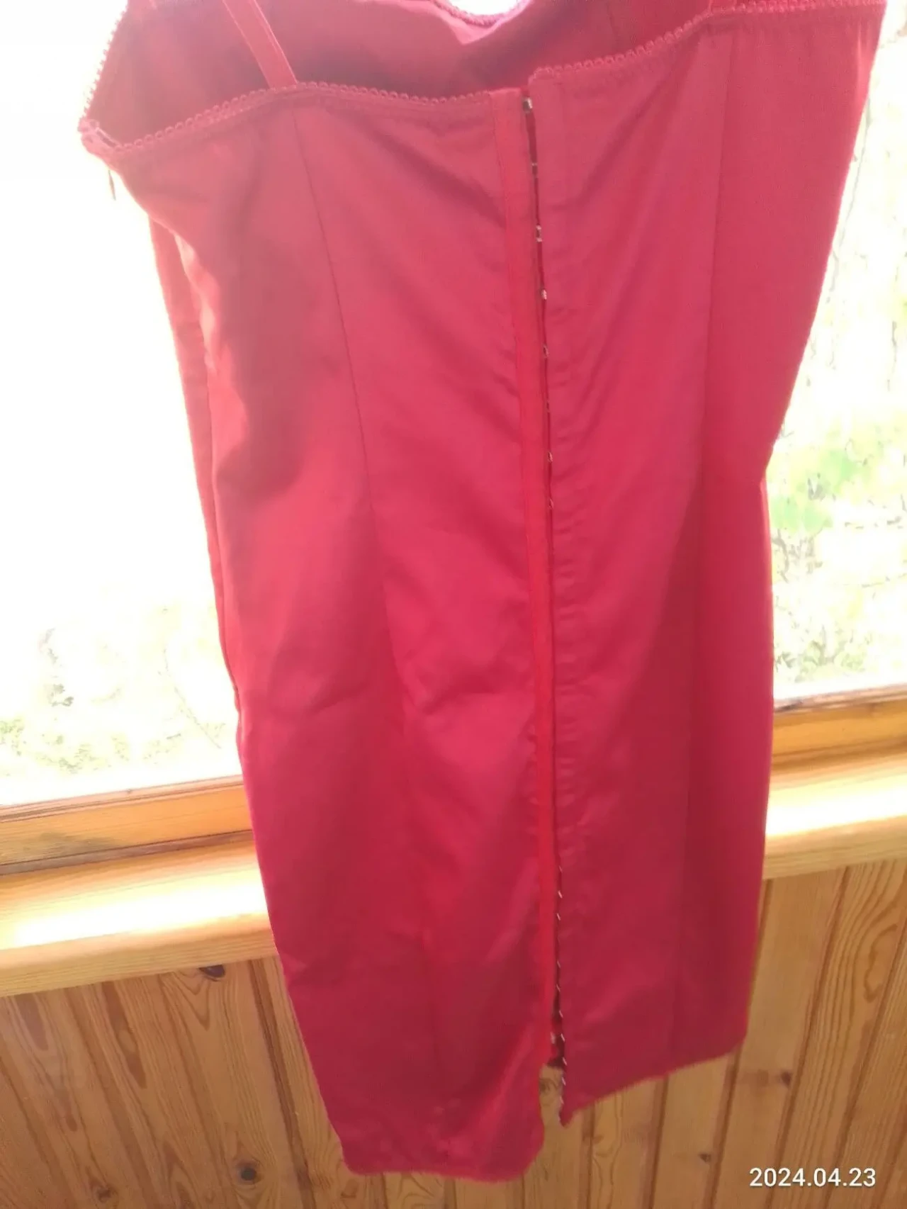 Сарафан красный и черный 10 с, бретели, крючки, маленькое платье 6