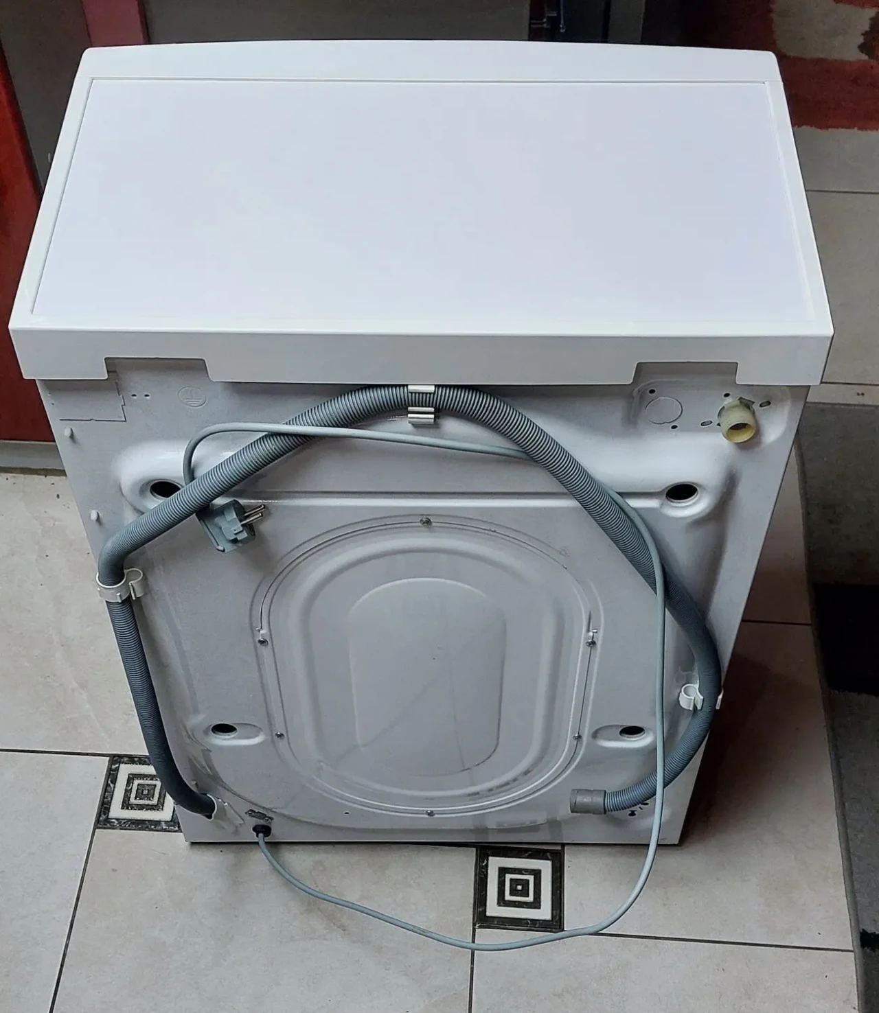 Вузька пралка Zanussi LINDO300,   6кг 7