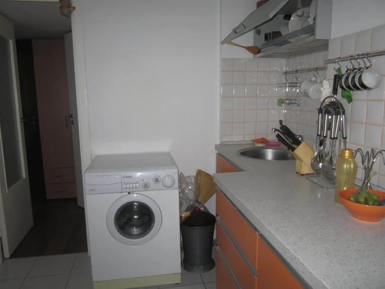 Продається двокімнатна квартира, вул.Колодязна 6