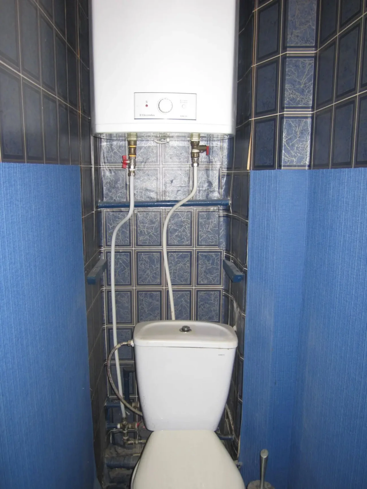 Продається двокімнатна квартира, вул.Колодязна 9