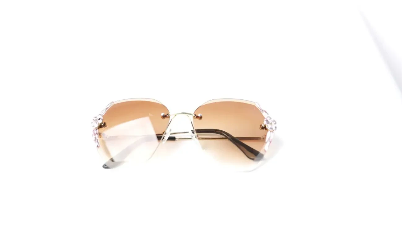 Окуляри сонцезахисні, Miraton Lamour 4