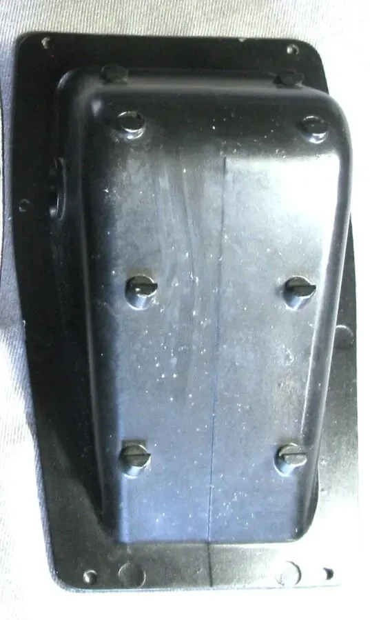 Ручки для акустической музыкальной колонки. 2