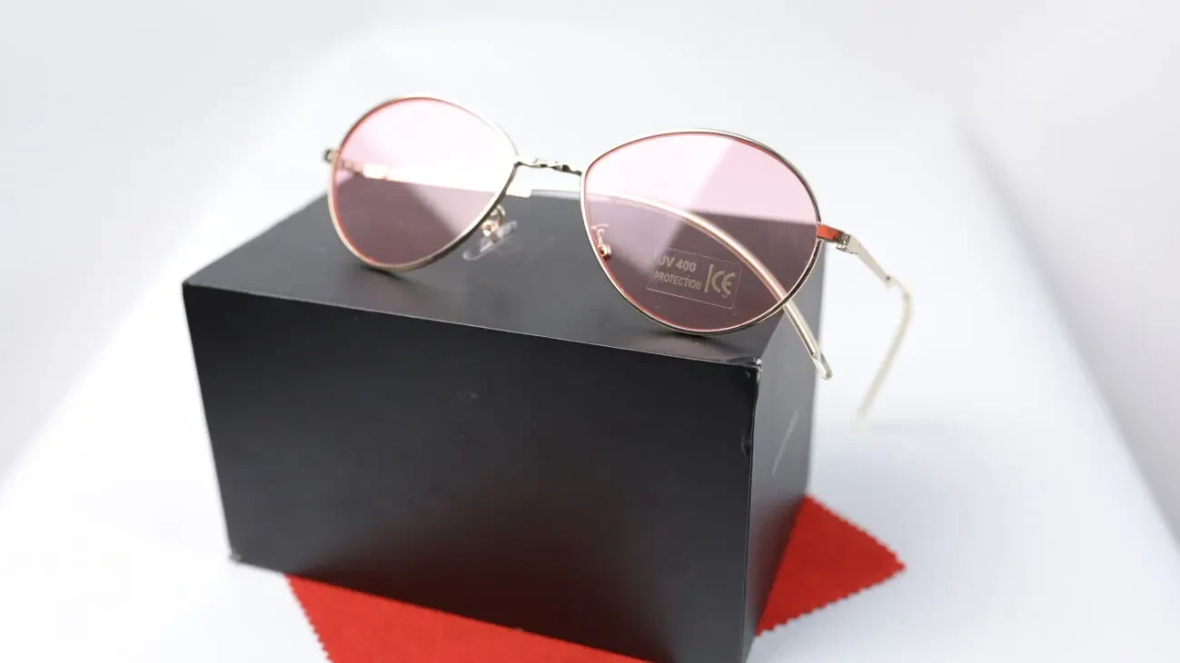 Сонцезахисні окуляри Round Metal UV400 (рожеві / сірі) 3
