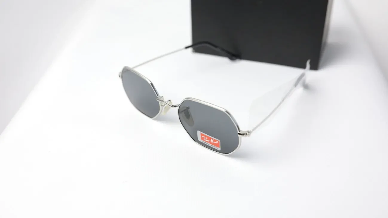 Солнцезащитные очки Ray Ban Octagonal 3556
