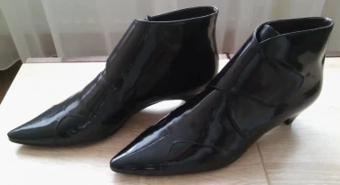 Нові лаковані ботильйони cussi розмір 37 на вузьку ніжку