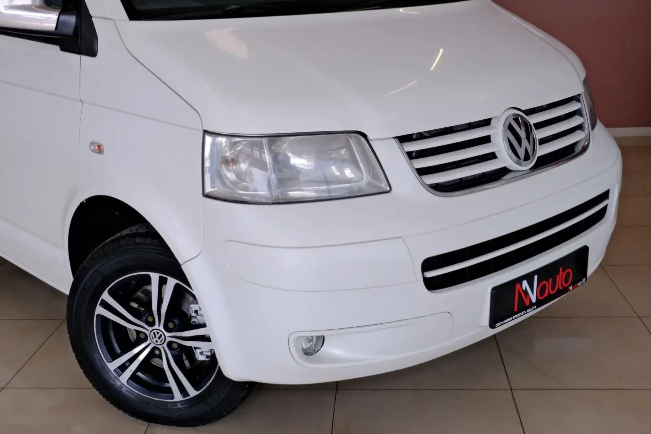 Volkswagen Caravelle 3