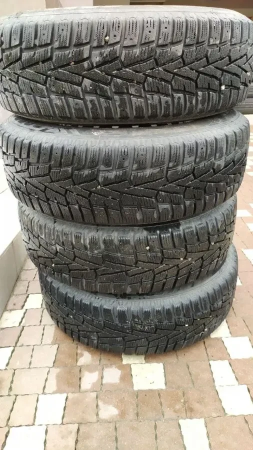 Roadstone WinGuard WinSpike SUV 215/65 R16 102T XL б/у Харьков 3