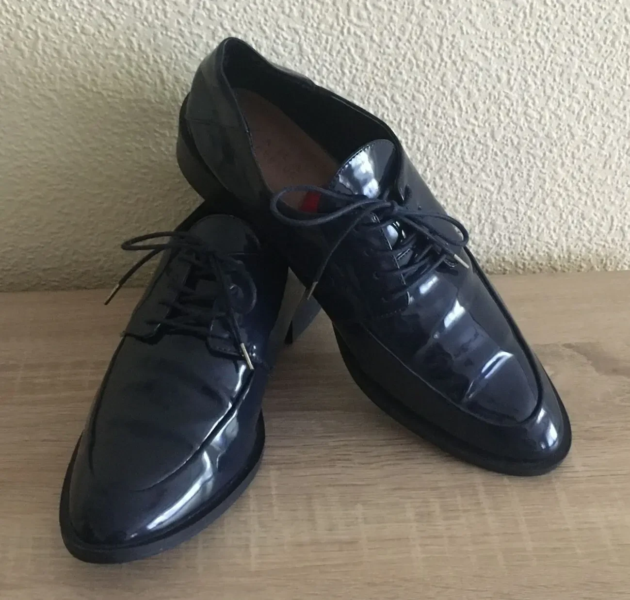 Туфлі лаковані ZARA розмір 41 2