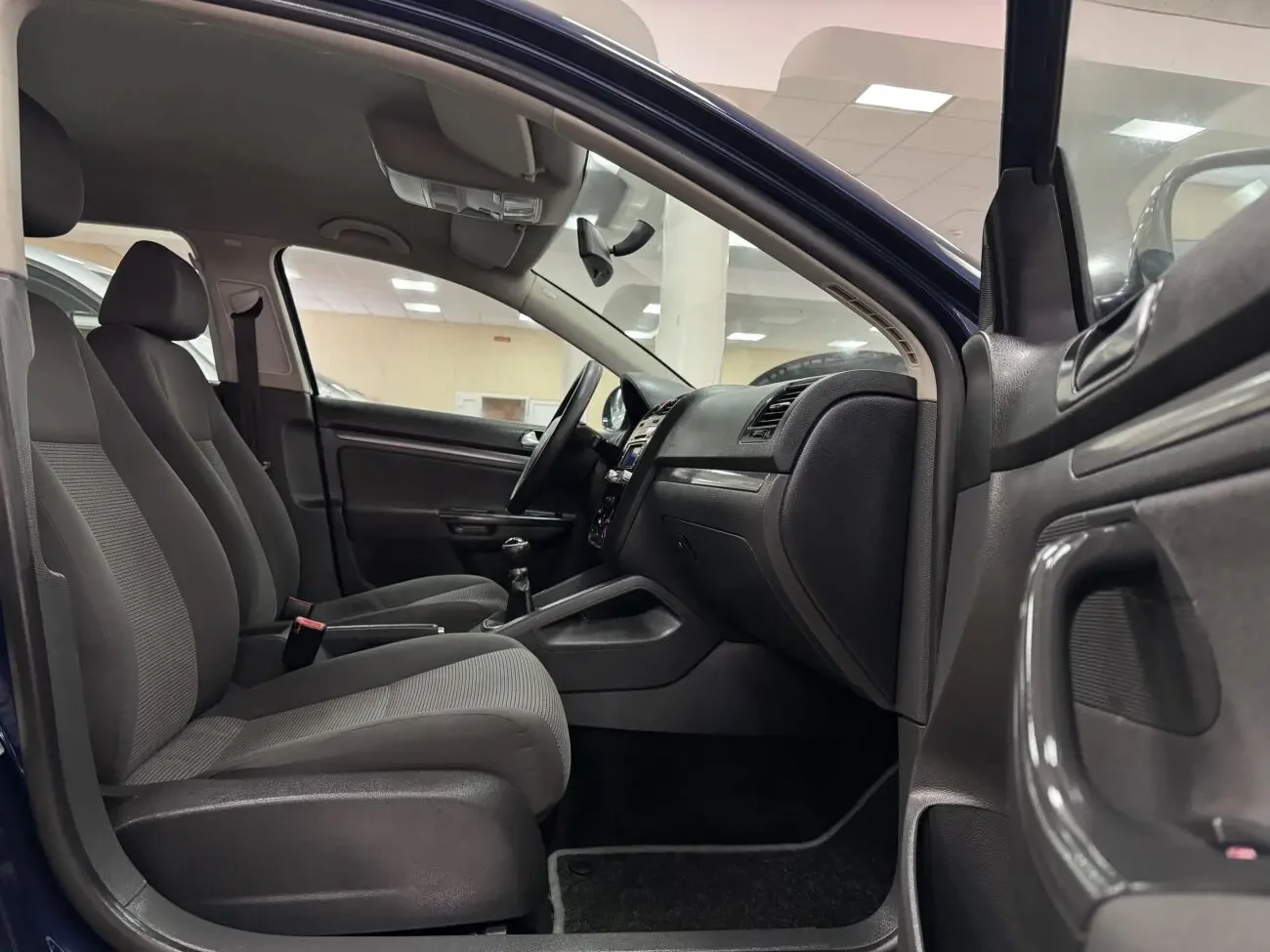 Volkswagen Golf V Variant 1.4і 16V 5МКПП 2008 р.в. (80 к.с.) 7