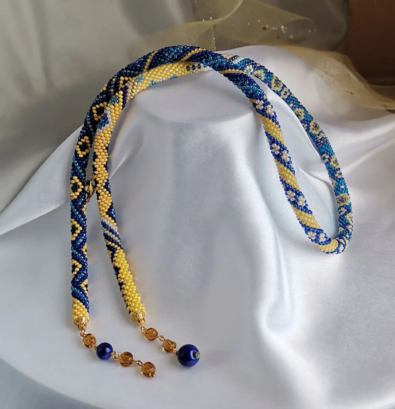 Прикраса із бісеру джгут- ларіат Сузір'я надії 2