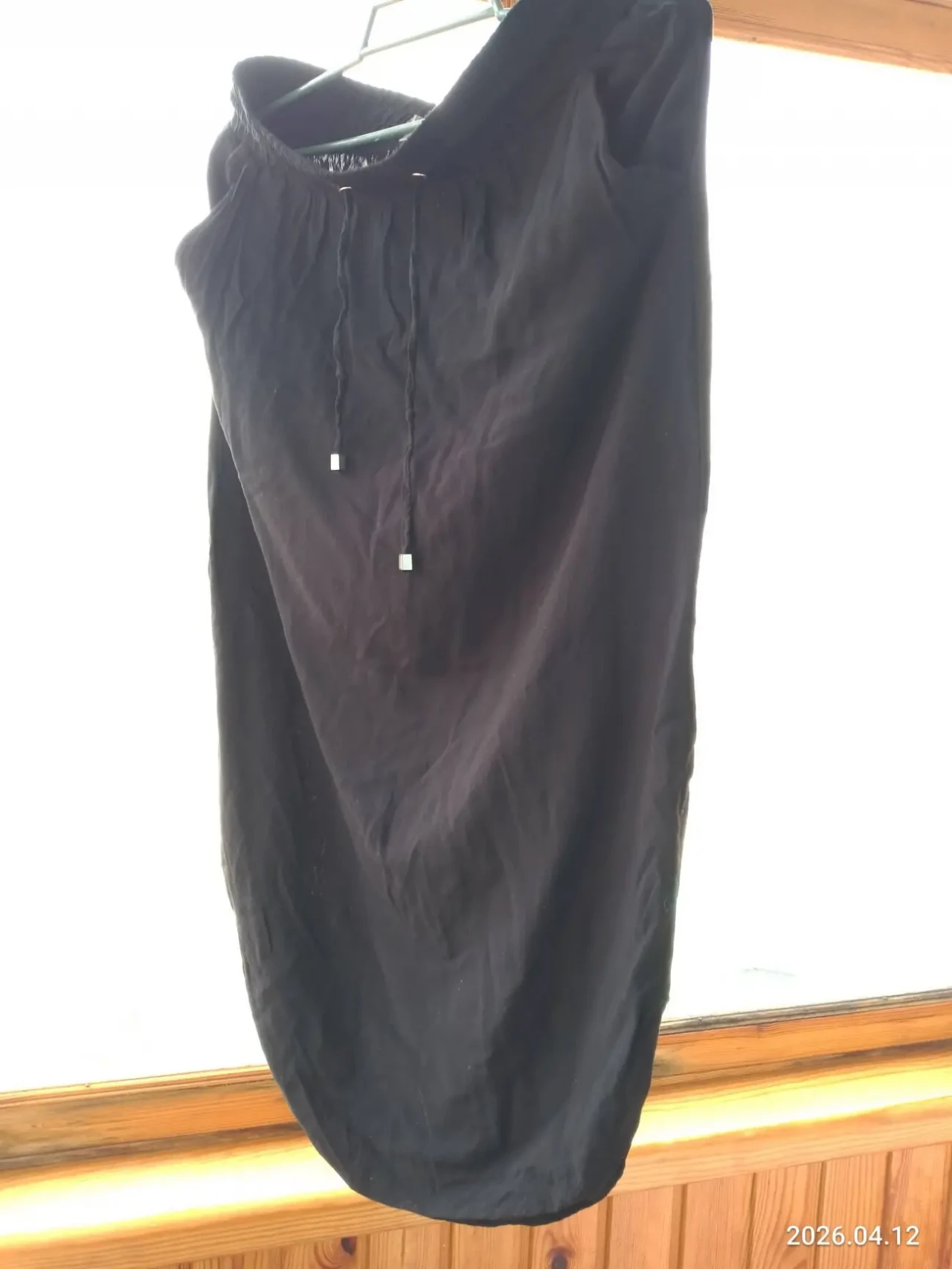 Юбка иксС 8 черная, в обтяжку, до колен, карманы, резинка, карманы