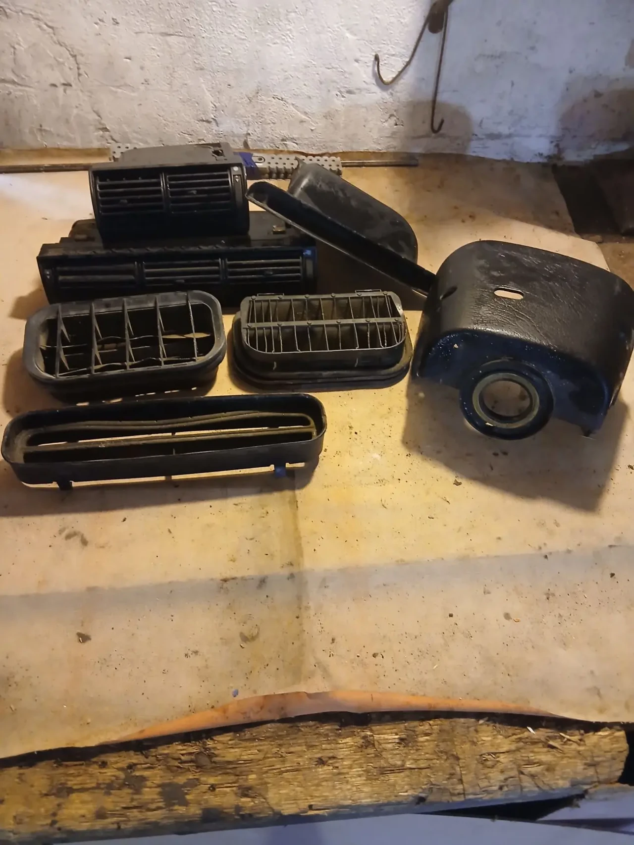 пластік салона audi 100с4 6