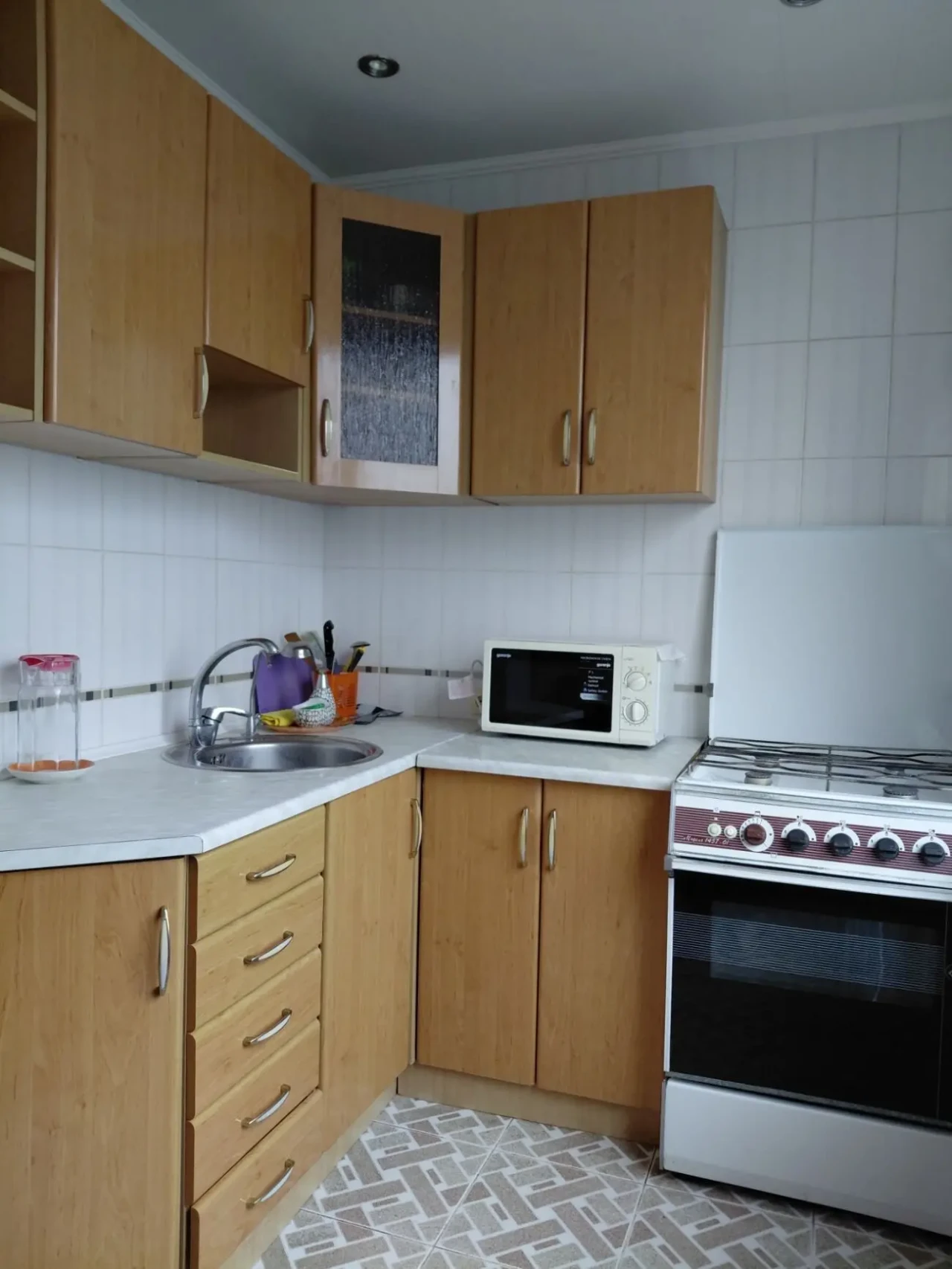 Сдам 1к. кв. п. Жуковского, высотка. 3