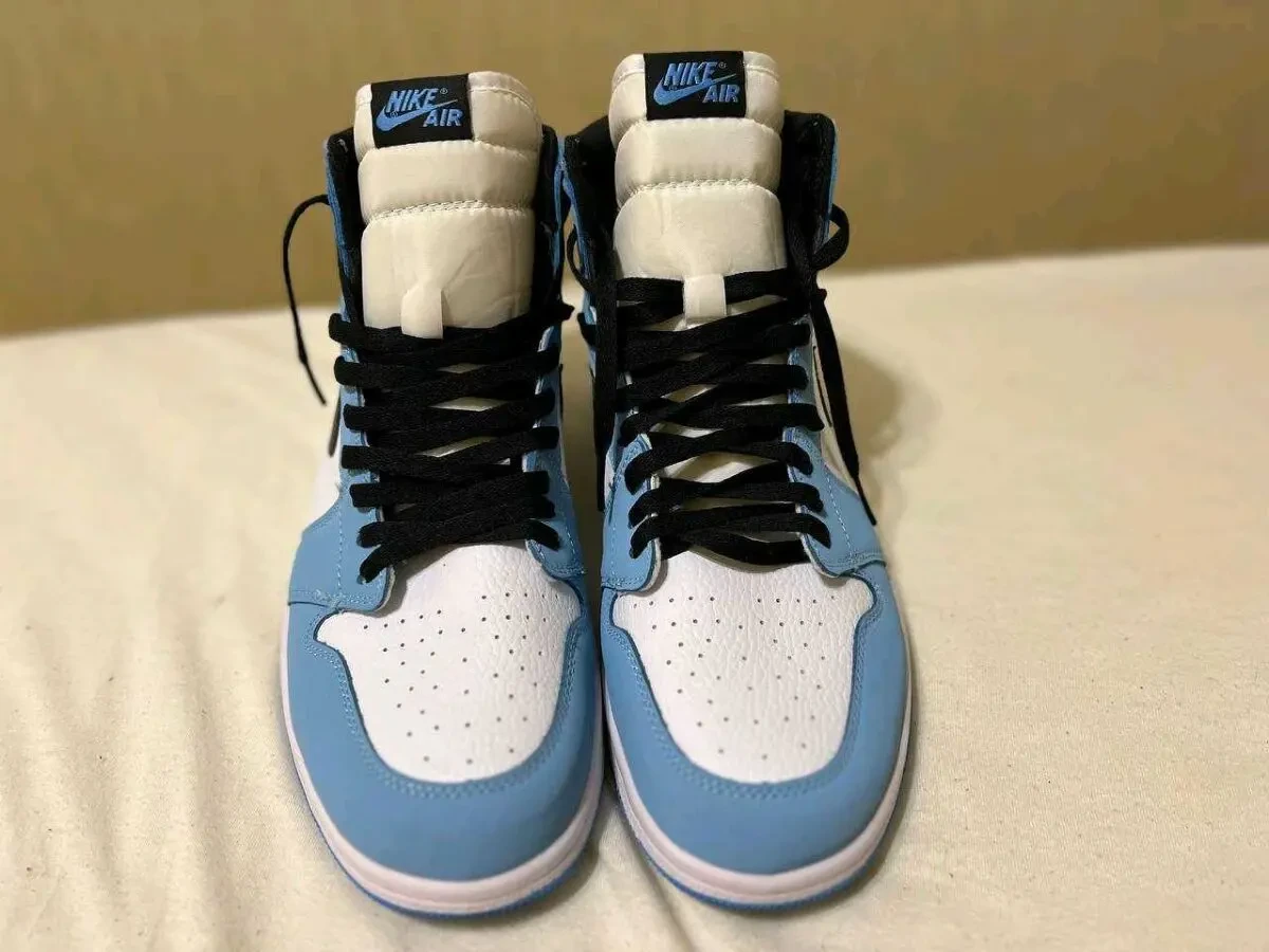 Продам Кросівки чоловічі Jordan 1 Retro originals 45 розмір 6