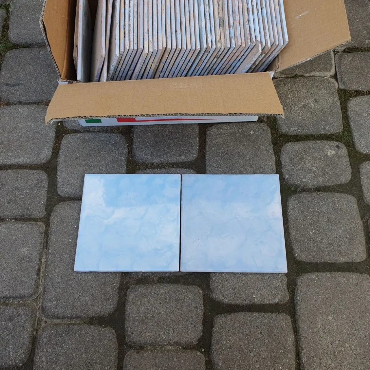 Плитка керамічна блакитна радянська СССР 2