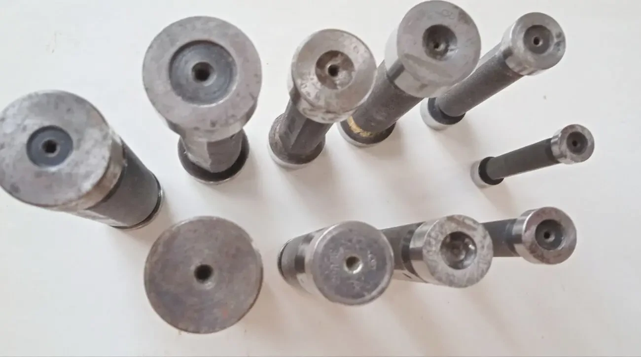 Продам комплект калибр-пробок 2