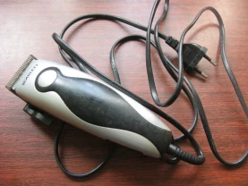 Машинка для стрижки Scarlett SC-1261