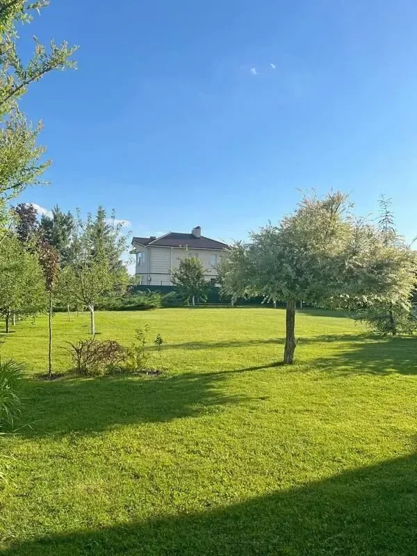 Продаж елітного домоволодіня в КМ Нова Богданівка. Без % 8