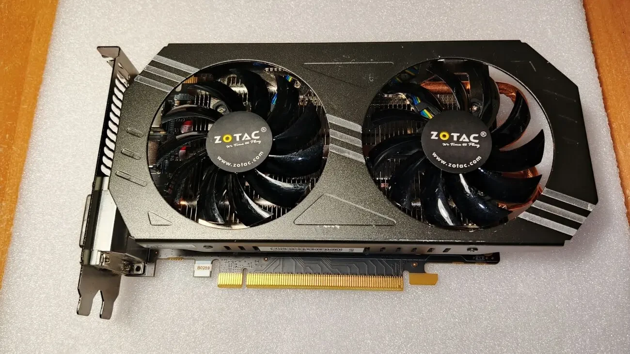 Видеокарта Zotac GTX 970 4Gb (ZT-90101-10P) (GDDR5,256 bit,PCI-E 3.0)