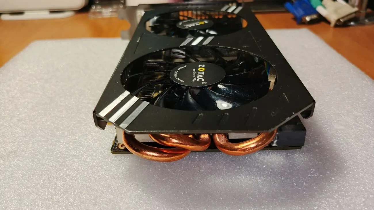 Видеокарта Zotac GTX 970 4Gb (ZT-90101-10P) (GDDR5,256 bit,PCI-E 3.0) 5