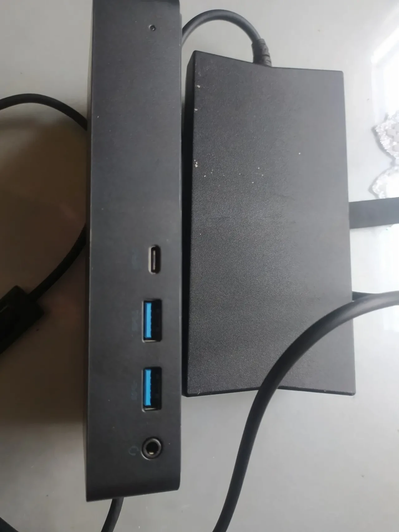 Док-станция Dell D6000 3