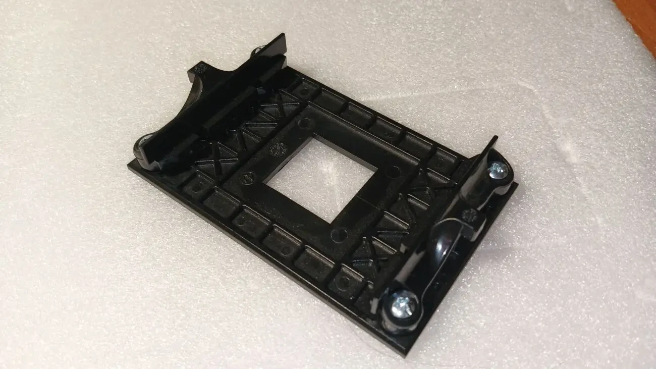 Крепление для кулера AMD под S-AM4 (Новое) 3