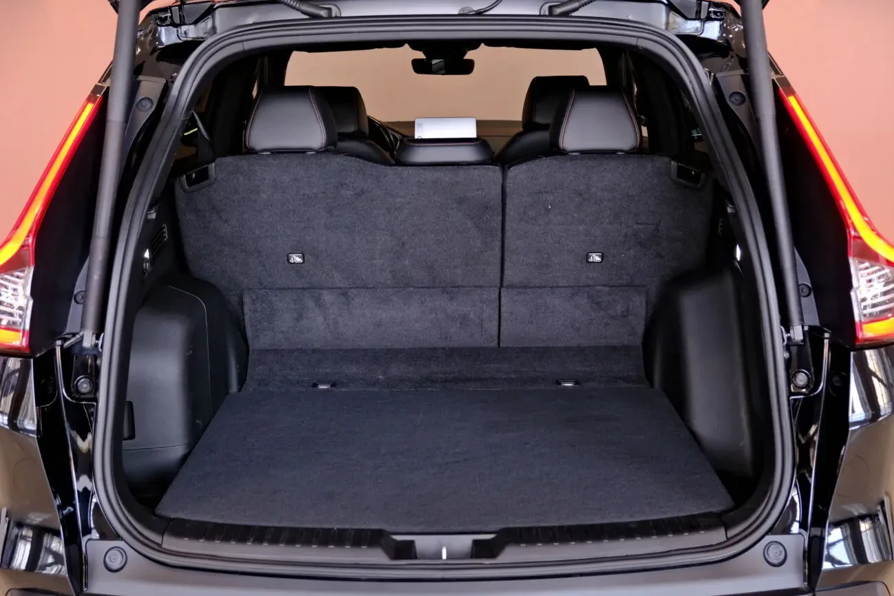 Honda CR-V Hybrid Type-R 9