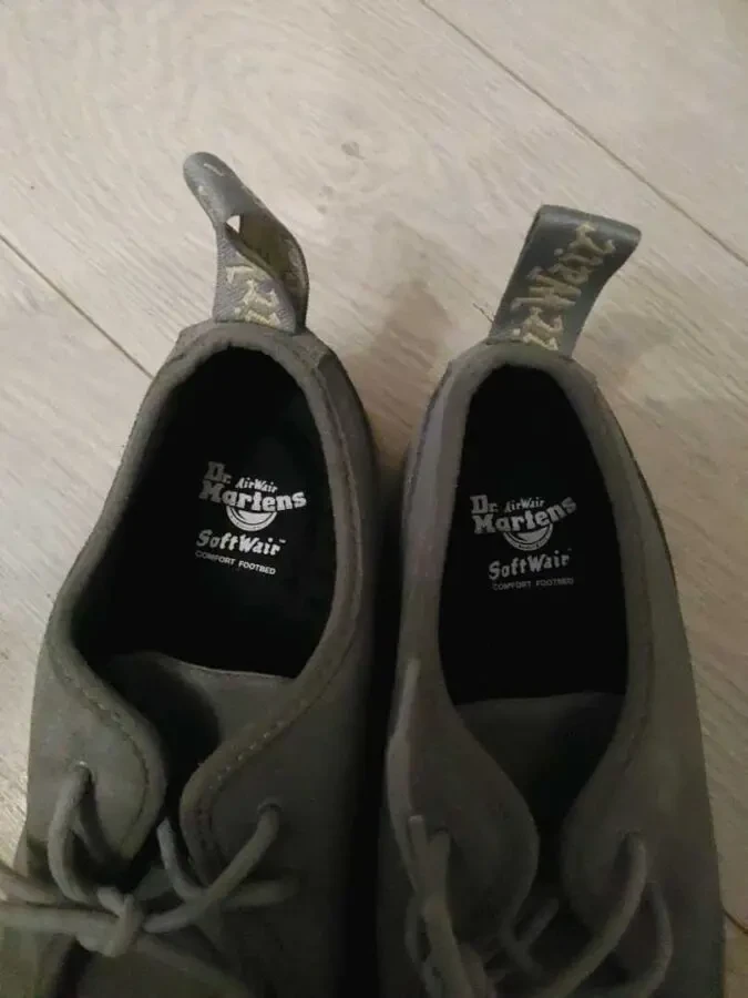 dr.Martens 5