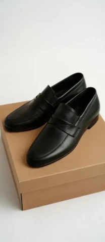 Чоловічі туфлі 42,5 розмір