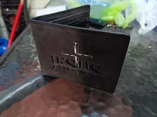 Якісний гаманець із екошкіри чорного кольору для карт, готівки 5