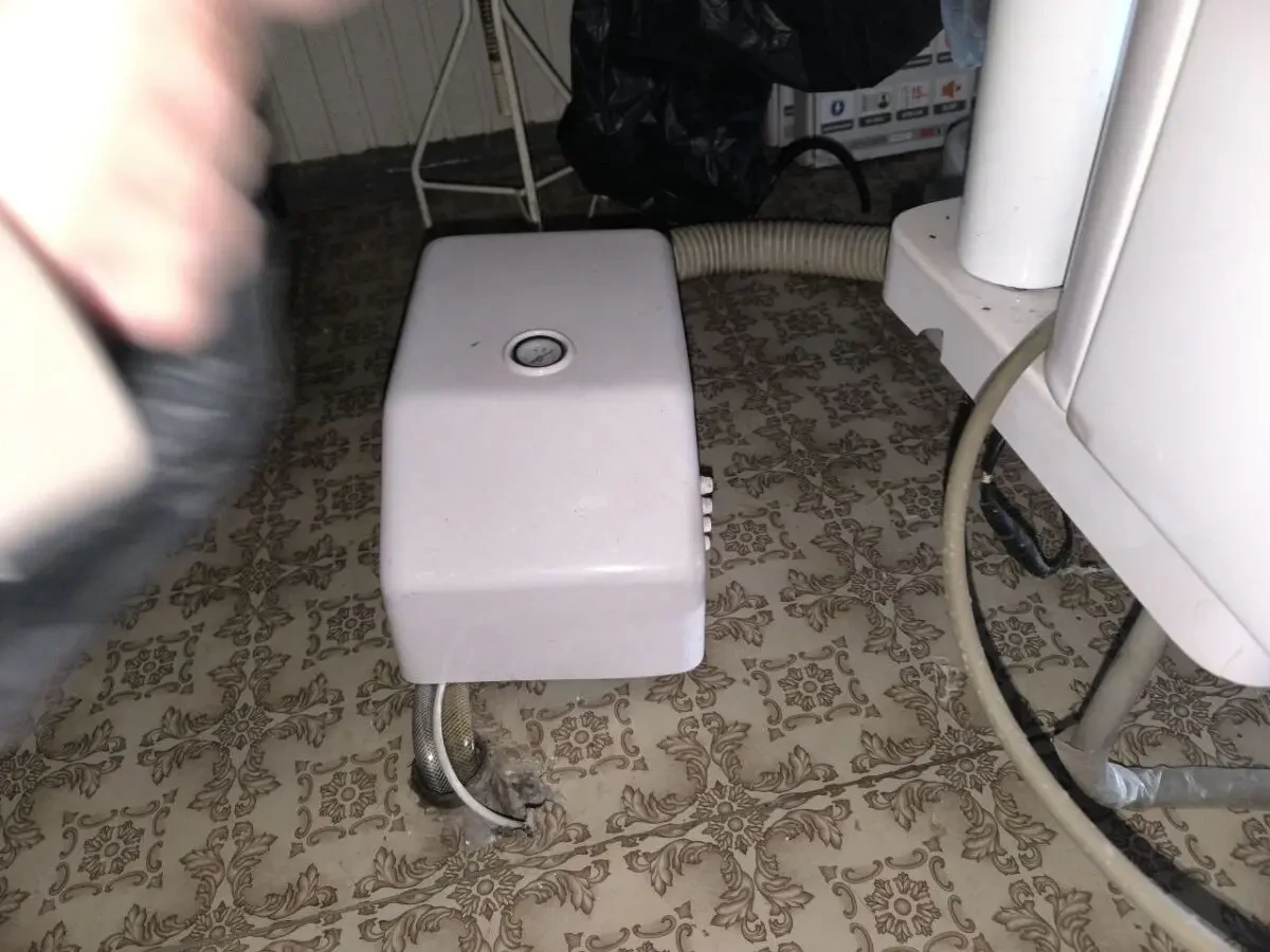 Стоматологічна установка GRANUM TS5830 3