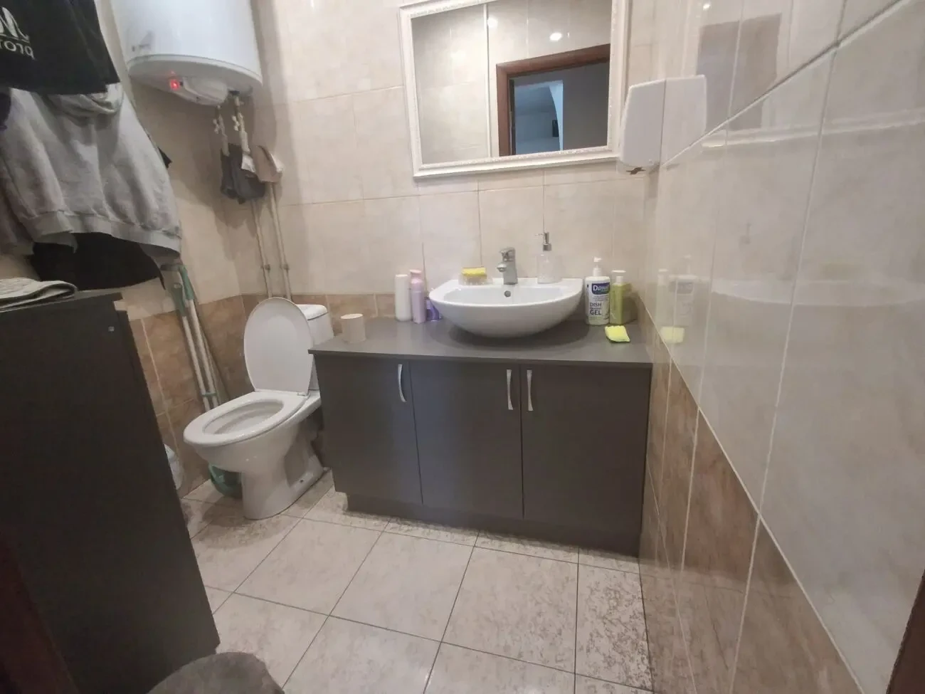 Продам приміщення в Центрі 8