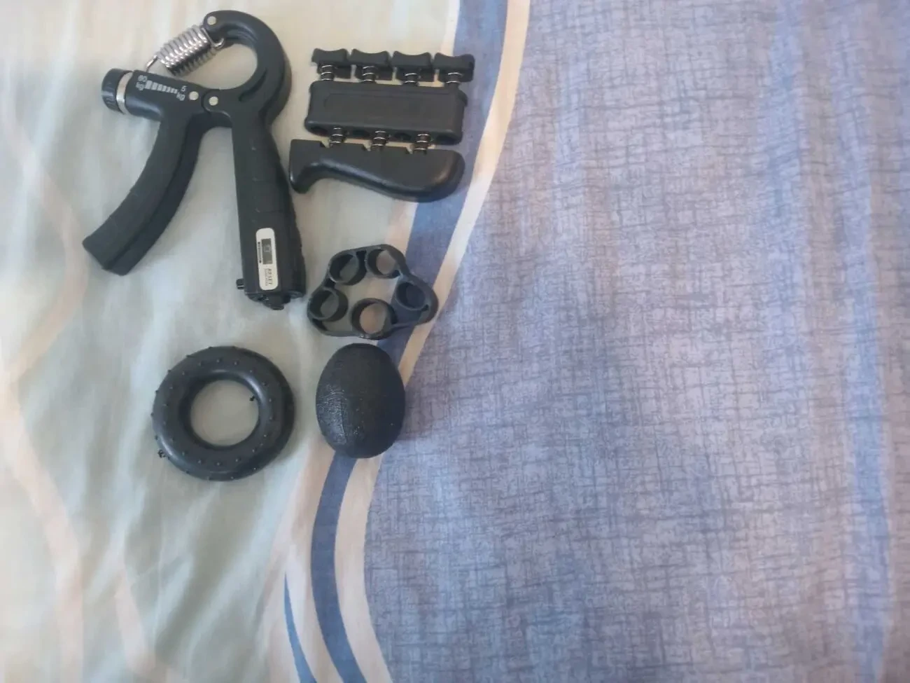 Еспандери набір кистьових еспандерів 5в1 пружинні гумові з лічильником 3