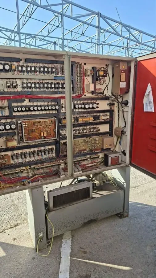 Безцентрошліфувальний верстат 3е183в 9