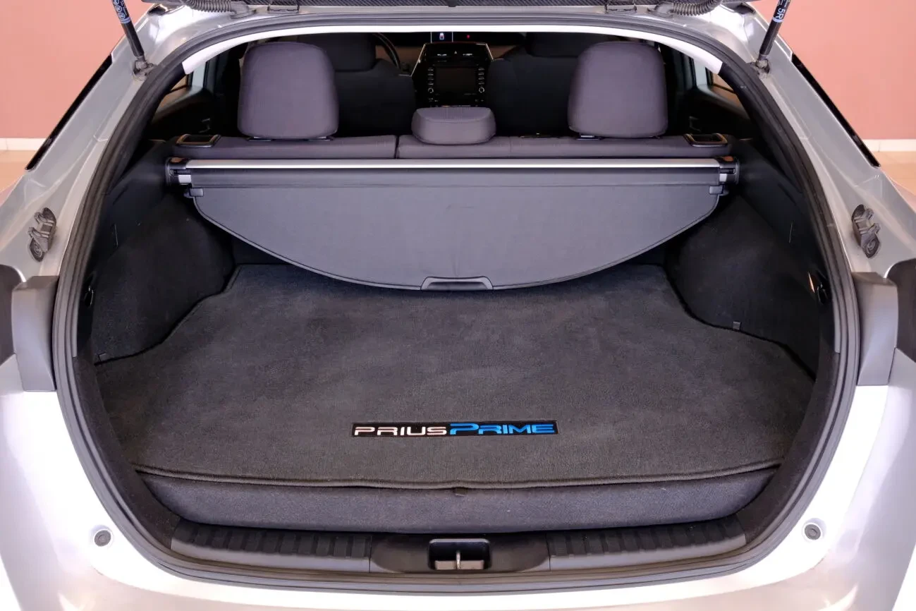 Toyota Prius Prime 9